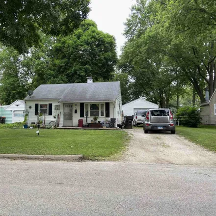 Buy this 2 bed house on 224 Winding Lane in Rantoul, IL 61866