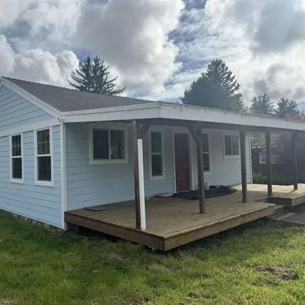 Buy this 2 bed house on 2455 Hodge Avenue in Del Norte County, CA 95531