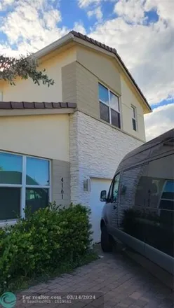 Rent this 4 bed house on Marina Way in Crystal Lake, Deerfield Beach