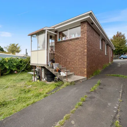 Rent this 3 bed apartment on Pitt Street in North Hobart TAS 7000, Australia