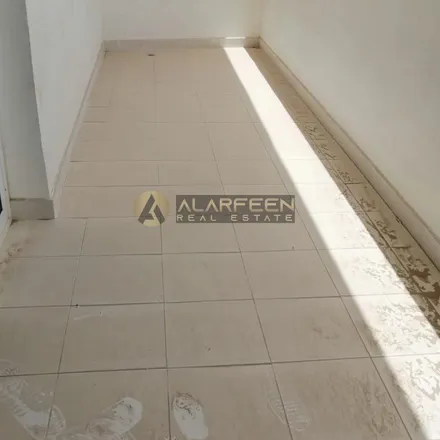 Image 1 - 22b Street, Al Muteena, Deira, Dubai, United Arab Emirates - Apartment for rent