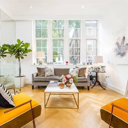 Rent this 3 bed apartment on Seigfried Sassoon MC in Bennett's Yard, Westminster