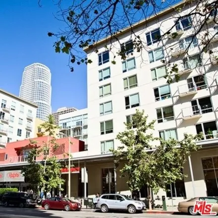 Rent this studio condo on Los Angeles Streetcar in West 4th Street, Los Angeles
