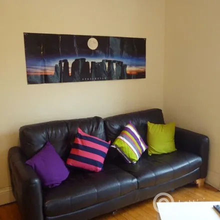 Rent this 3 bed apartment on Morgan Street in Dundee, DD4 6LY