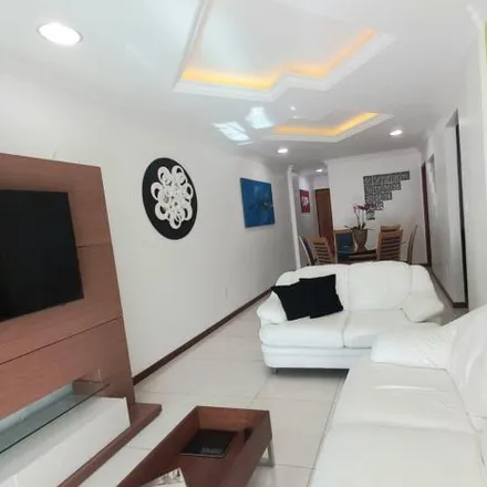 Rent this 4 bed apartment on Rua Tamoio in Centro, Cabo Frio - RJ