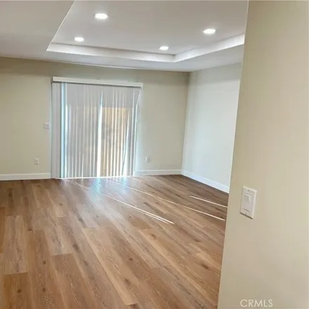 Image 5 - 7311 Darby Place, Los Angeles, CA 91335, USA - House for rent