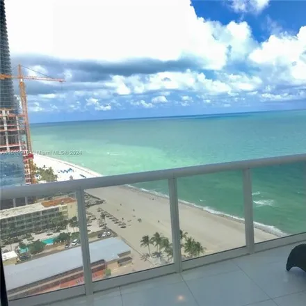 Rent this 1 bed condo on Trump Royale in 18201 Collins Avenue, Golden Shores