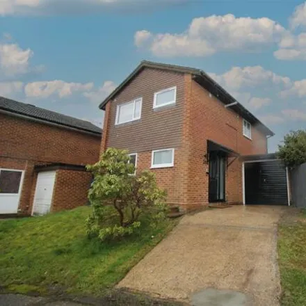 Rent this 3 bed house on Lingfield Drive in Pound Hill, RH10 7XQ