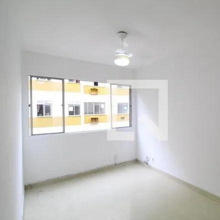 Buy this 2 bed apartment on Gabinal 1 in Rua Geovani de Castro 90, Freguesia (Jacarepaguá)