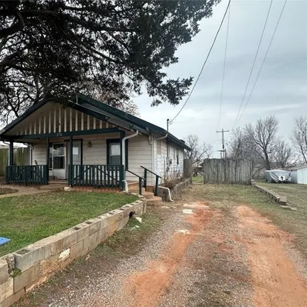 Image 2 - 258 East Broadway Street, Blanchard, McClain County, OK 73010, USA - House for rent