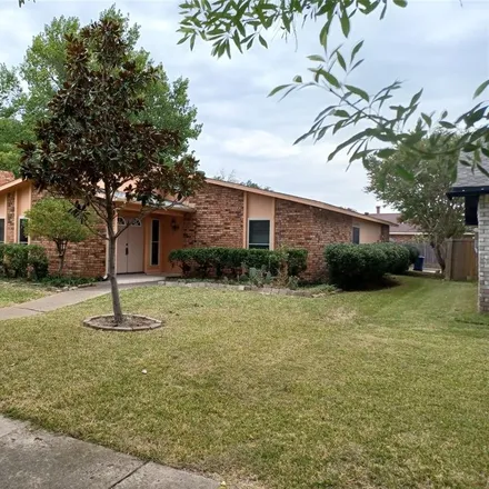 Image 2 - 3420 Rockcrest Drive, Garland, TX 75044, USA - House for sale
