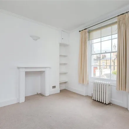 Rent this 3 bed townhouse on 12 Alexander Place in London, SW3 2AY