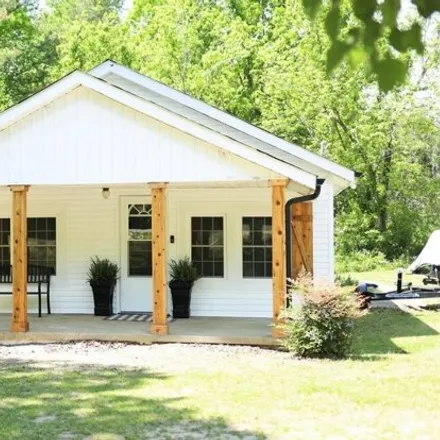 Buy this 3 bed house on 4663 Woodmont Drive in Tuscumbia, Colbert County