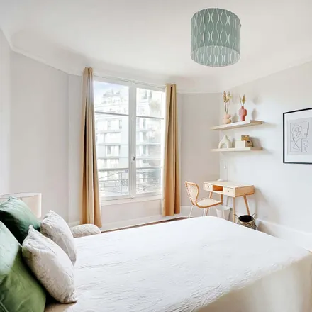 Rent this 4 bed room on 1 Rue François Mouthon in 75015 Paris, France