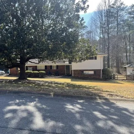 Buy this 3 bed house on 362 Mayfield Circle in Alpharetta, GA 30004