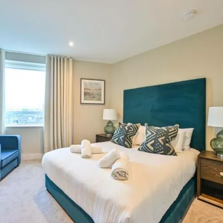 Rent this 1 bed apartment on Eaton House in 39 Westferry Circus, Canary Wharf