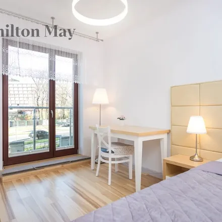 Rent this 2 bed apartment on Przedszkole samorządowe nr 71 z oddziałem integracyjnym in Ludwinowska, 30-331 Krakow