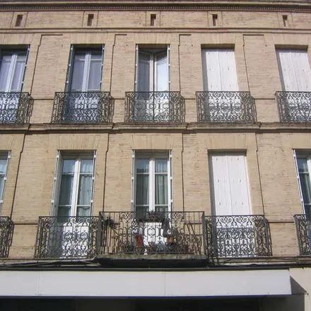 Rent this 1 bed apartment on 66 Rue de la Colombette in 31000 Toulouse, France