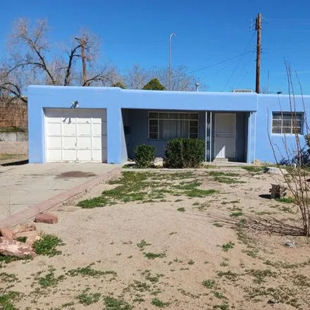 Buy this 3 bed house on Paseo de las Montañas Trail in Albuquerque, NM 87192