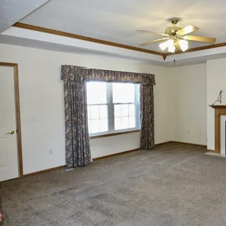 Image 2 - 834 Sunflower Drive, Hickman, NE 68372, USA - House for sale