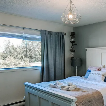 Rent this 3 bed house on Chemainus in BC V0R 1K2, Canada