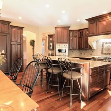 Image 3 - 616 Driftwood Ct, Naperville, Illinois, 60540 - House for sale