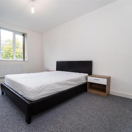 Image 7 - 46 Alexandra Road South, Manchester, M16 8JA, United Kingdom - Apartment for rent