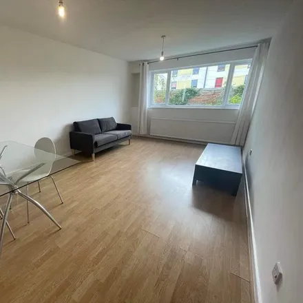 Rent this 2 bed apartment on Cowper Place in Cardiff, CF24 3FN