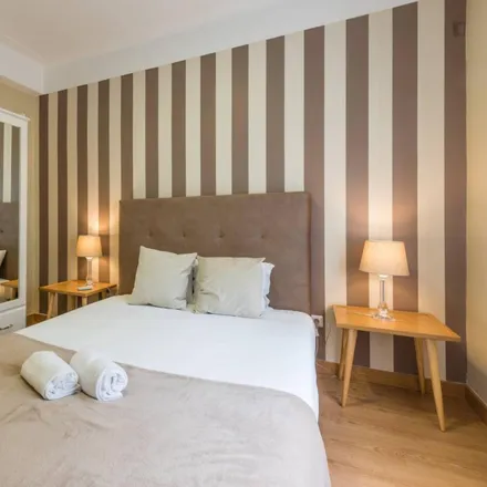 Rent this 2 bed apartment on Panela do Vizinho in Rua do Conde de Ferreira, 4300-096 Porto