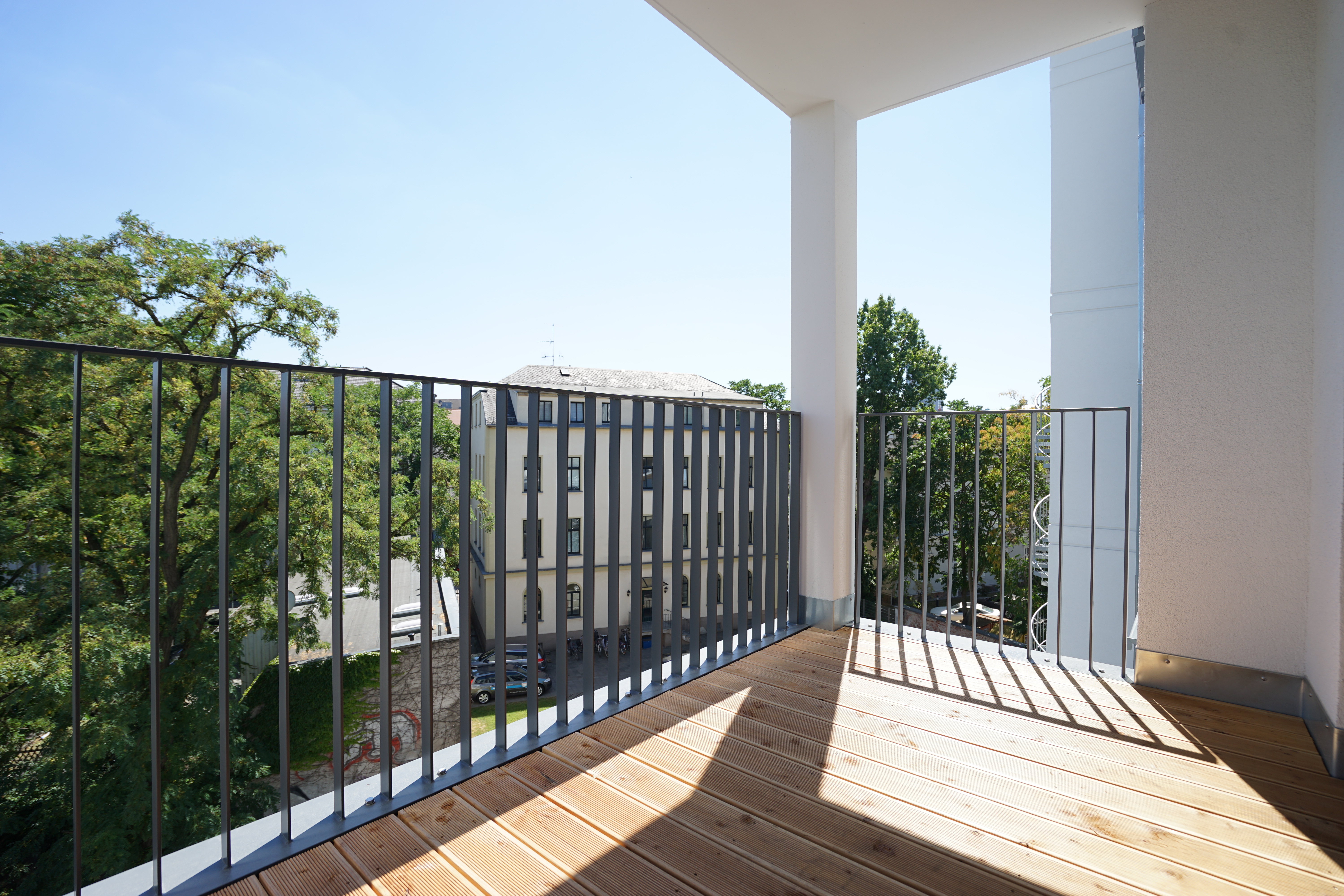 4 Bed Apartment At Rosa Luxemburg Strasse 4 04103 Leipzig Germany