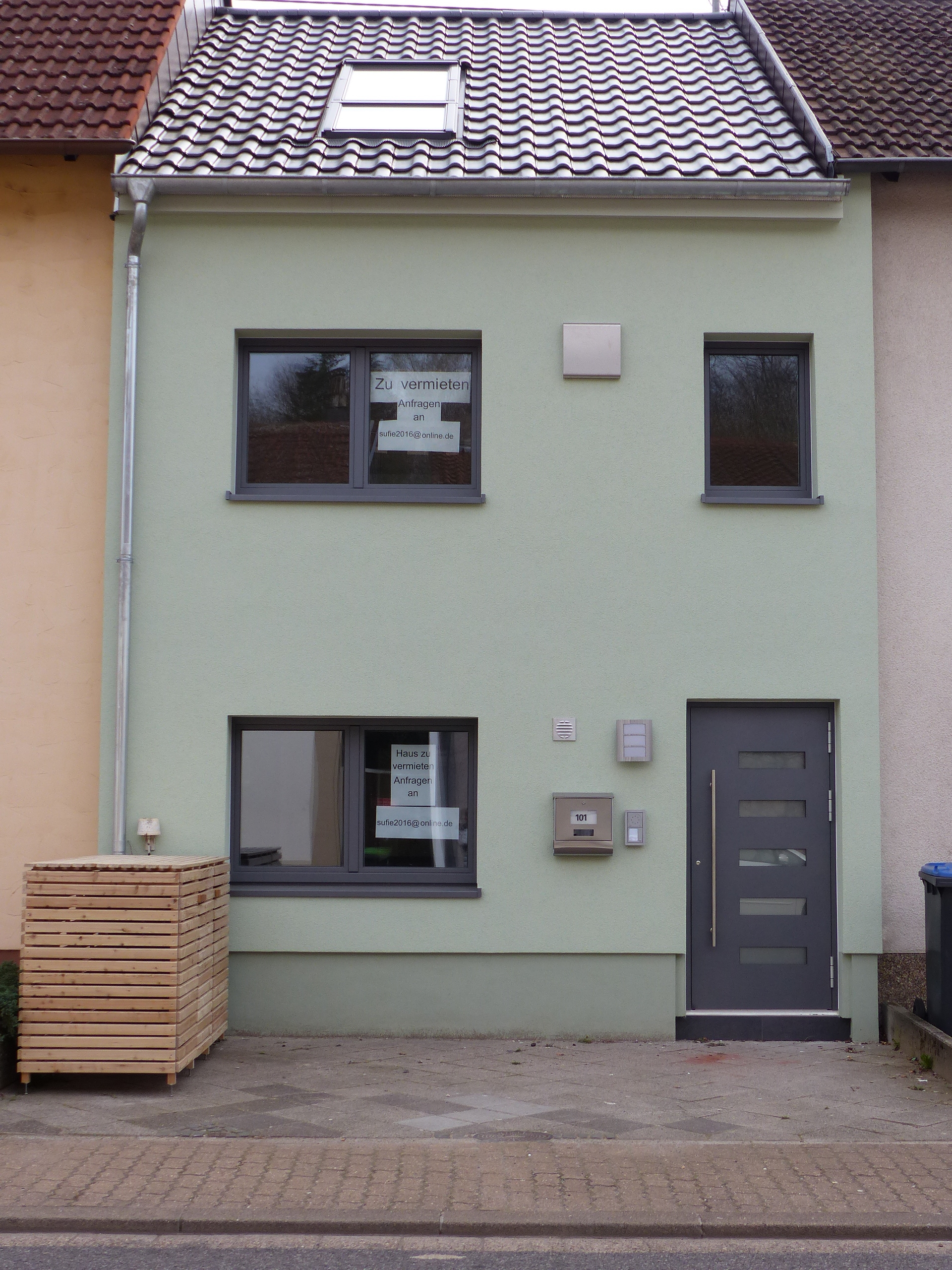 1 Bed Townhouse At Autismus Therapie Zentrum Saar Hauptstrasse 113