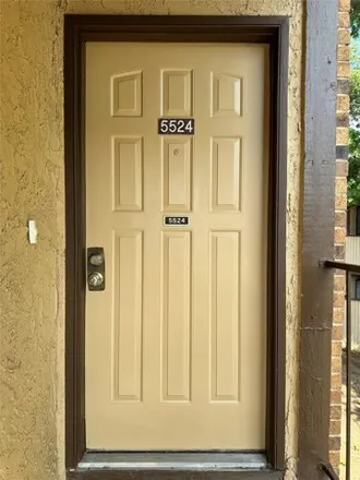 Image 2 - 1260 Harwell Drive, Arlington, TX 76011, USA - Condo for rent