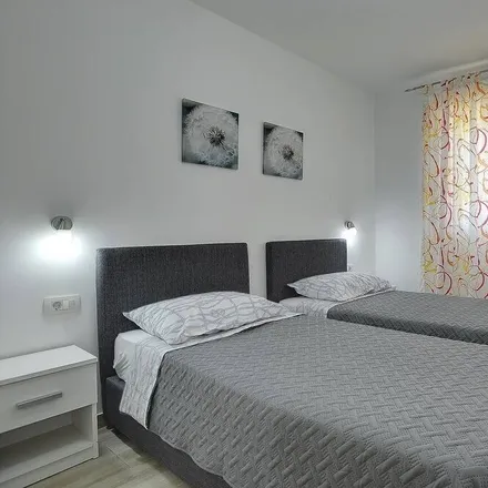Image 5 - Filipana, Istria County, Croatia - House for rent