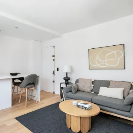 Rent this 2 bed apartment on 32 Rue Médéric in 75017 Paris, France