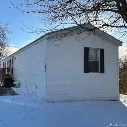 Buy this studio apartment on 17022 Northall Street in Macomb Township, MI 48044