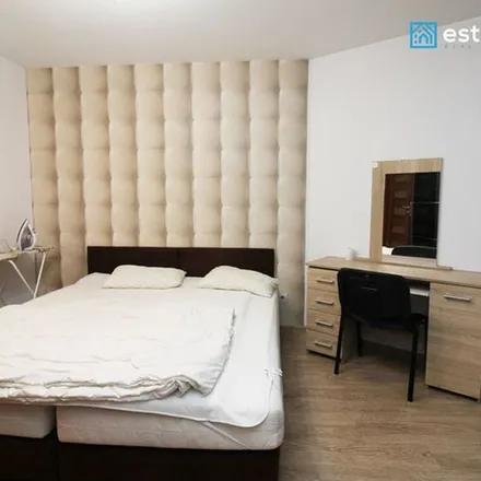 Image 4 - Ibis Budget, Armii Krajowej 11a, 30-133 Krakow, Poland - Apartment for rent