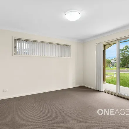 Rent this 3 bed apartment on Halyard Lane in Vincentia NSW 2540, Australia