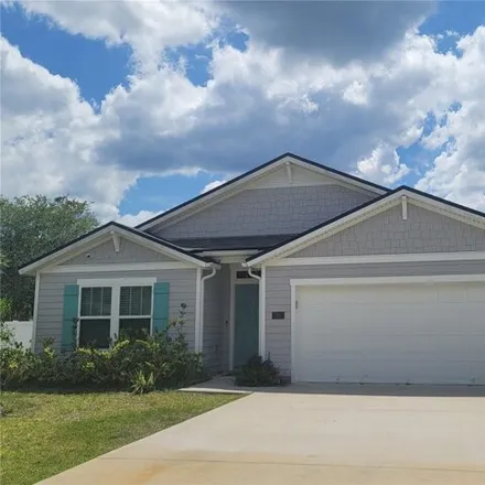 Rent this 4 bed house on 15 Bracken Ln in Palm Coast, Florida