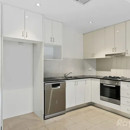 Rent this 1 bed apartment on King Street in Newtown QLD 4305, Australia