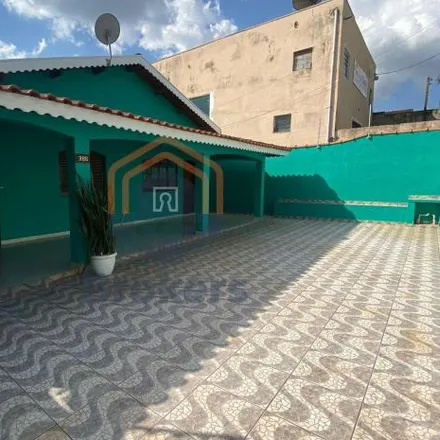 Buy this 3 bed house on Rua Francisco Damásio de Oliveira in Jardim da Saúde, Jarinu - SP