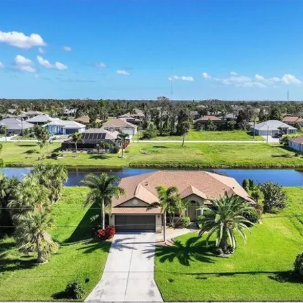 Buy this 4 bed house on 39 Tournament Rd in Rotonda West, Florida