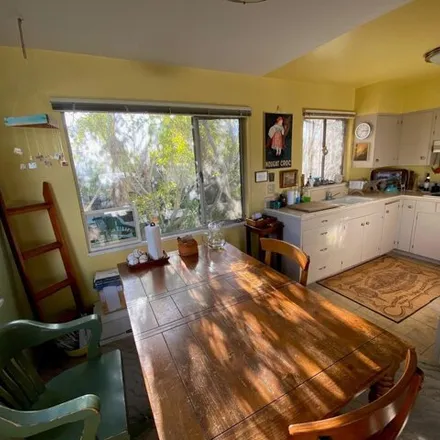 Image 3 - 1715 De la Vina Street, Santa Barbara, CA 93101, USA - House for sale