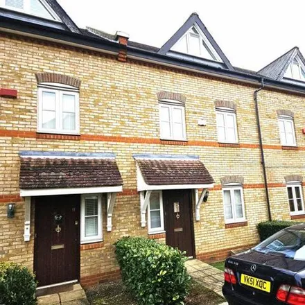 Buy this 3 bed townhouse on Sovereign Mews in London, EN4 0JQ