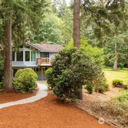 Buy this 3 bed house on 14929 NE 163rd St in Woodinville, Washington