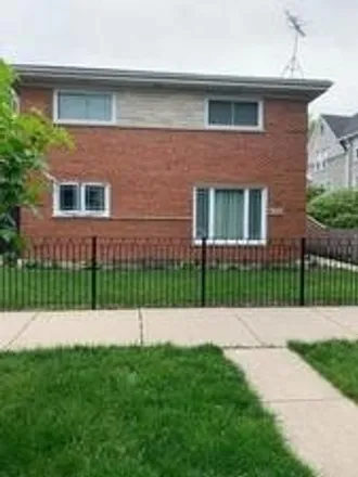 Rent this 3 bed house on 4136 North Kedvale Avenue in Chicago, IL 60641