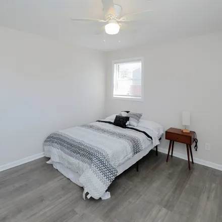 Rent this 1 bed room on Petersburg in VA, US