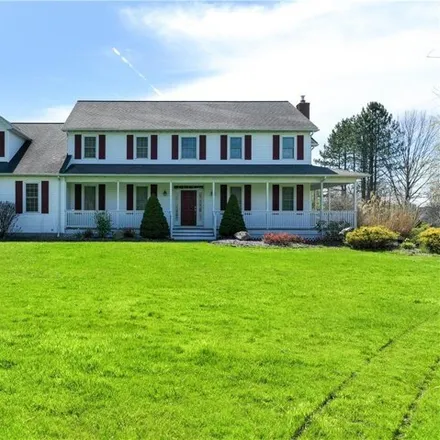 Buy this 5 bed house on 9884 Mentor Road in Little Mountain, Chardon Township