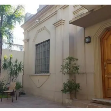 Buy this 2 bed house on Olavarría 558 in Quilmes Este, 1878 Quilmes