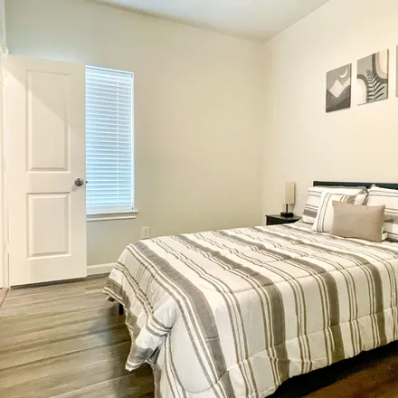 Image 1 - Houston, TX, US - Room for rent