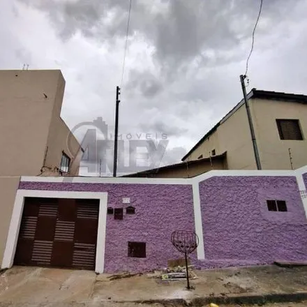 Image 2 - Rua Oiti, Floresta, Montes Claros - MG, 39400-217, Brazil - House for sale